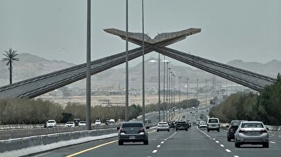 ۴۵ کشته در تصادف اتوبوس حامل زائران در مدینه / علت مخفی‌کاری پلیس عربستان چیست؟