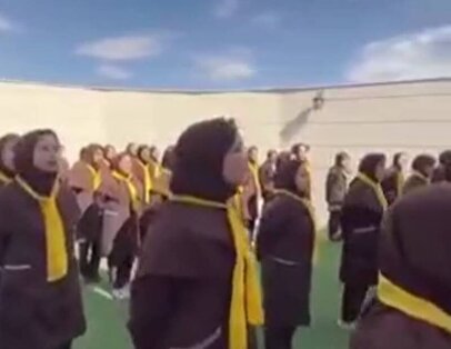 خواندن سرود تجزیه طلبانه در یکی از مدارس!