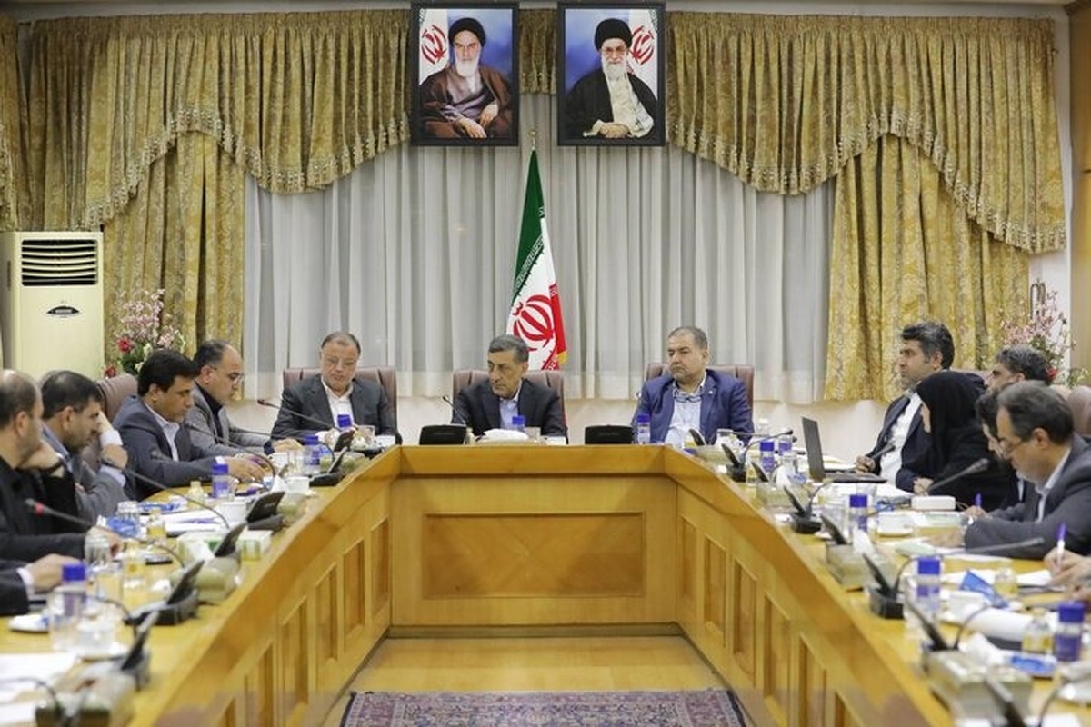 معاون پزشکیان: تهران دیگر ظریفیت ندارد