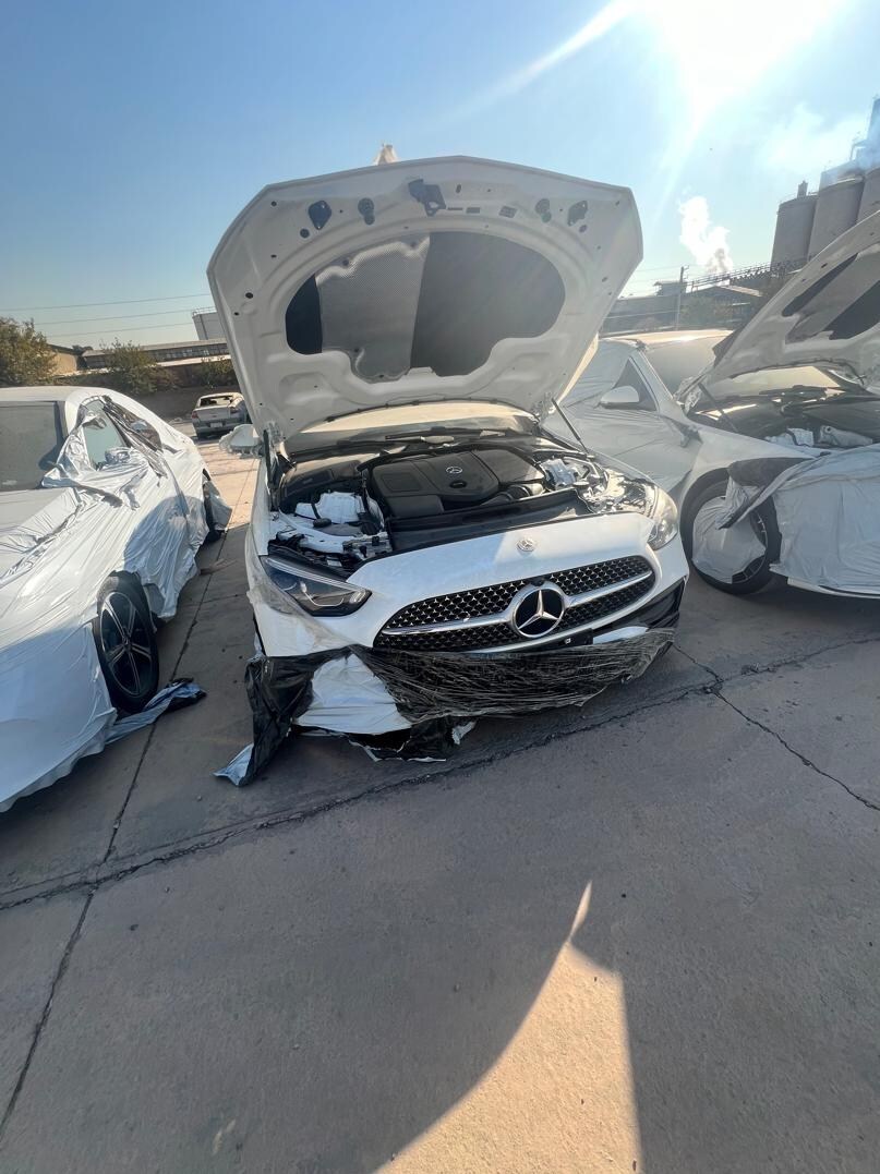 بزرگترین محموله خودروهای بنز وارد ایران شد / صاحب این محموله چه کسی است؟ + تصاویر بزرگترین محموله خودروهای بنز وارد ایران شد / صاحب این محموله چه کسی است؟ + تصاویر