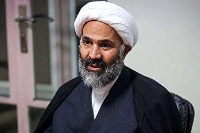 نماینده مجلس: از صادرات ۶ میلیارد دلار فرآورده‌های نفتی رسیدیم به همین مقدار واردات بنزین