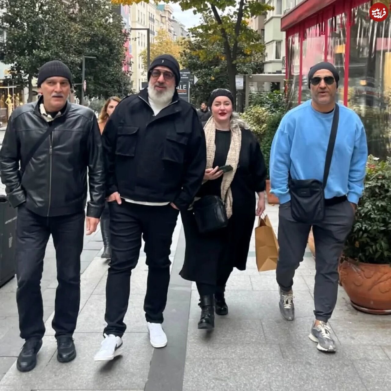 گشت و گذار  پژمان جمشیدی و نعیمه نظام‌دوست