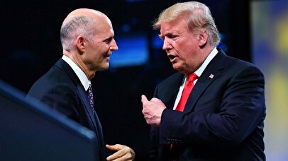 سناتور آمریکایی: روزهای آخر حکومتتان است / من جای شما بودم زودتر فرار میکردم!