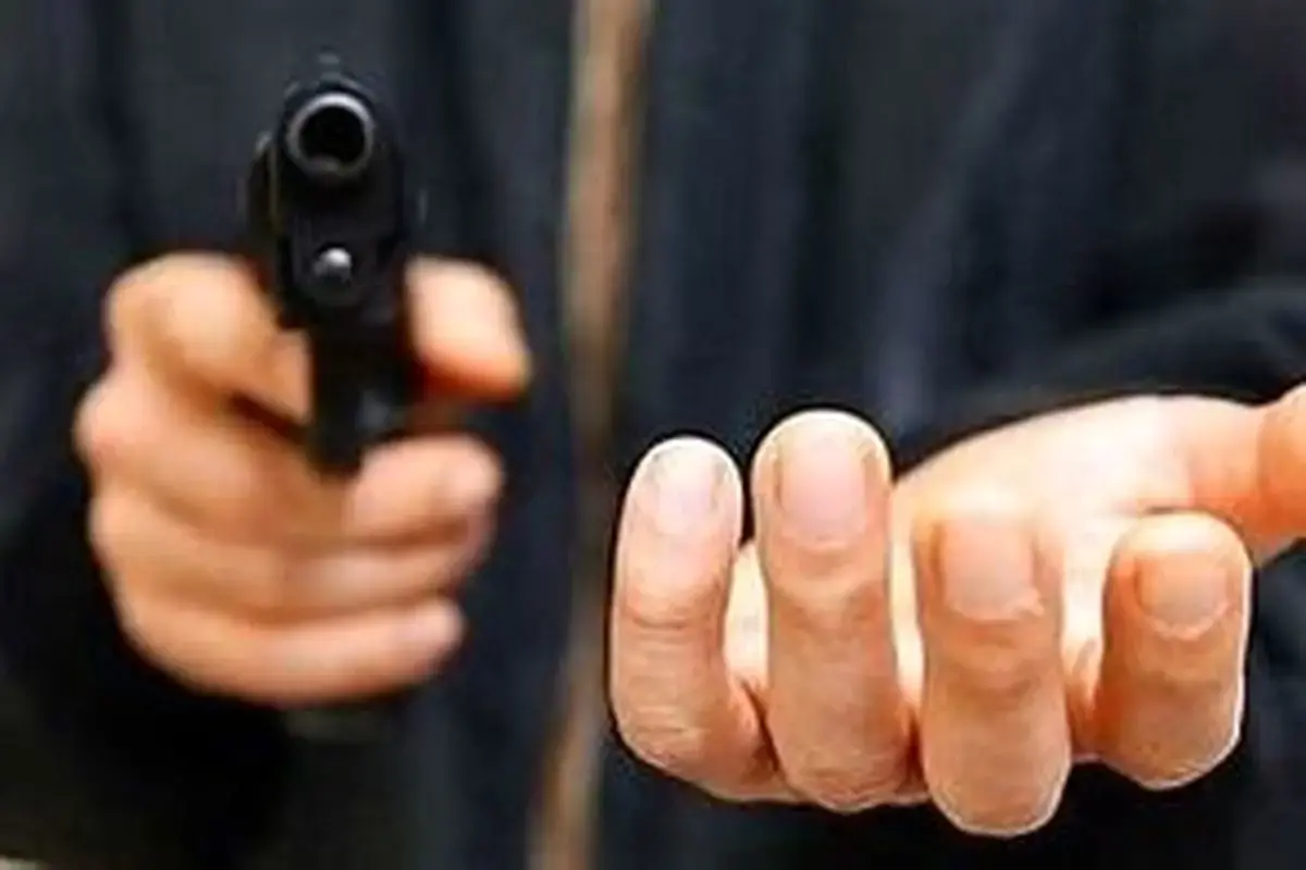 سرقت مسلحانه از یک طلافروشی در بندرعباس + فیلم