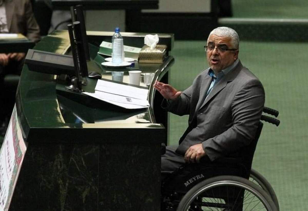 نماینده پیشین: نمایندگان مجلس دوازدهم به کرسی چمدانکشی روسها رسیدهاند نماینده پیشین: نمایندگان مجلس دوازدهم به کرسی چمدانکشی روسها رسیدهاند