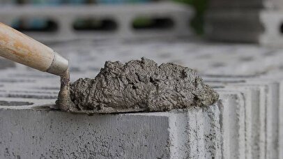 قیمت سیمان امروز سه‌شنبه ۶ آبان ۱۴۰۴ / بازار منجمد شد