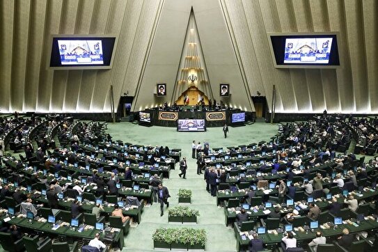 وزرای اقتصادی دولت زیر فشار مجلس؛ جنجال بر سر حذف یارانهها و نحوه اجرای طرح کالابرگ الکترونیکی