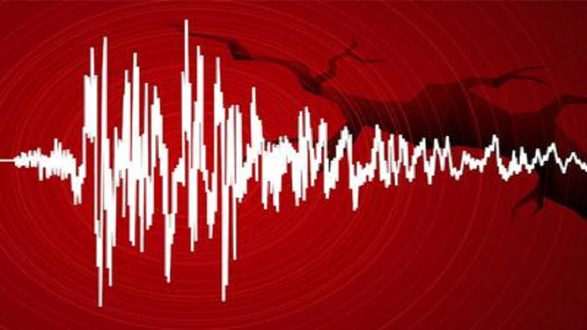 زمین لرزه به بزرگی ۶.۶ ریشتر اندونزی را لرزاند