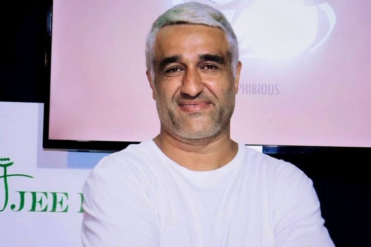 فوری/ پژمان جمشیدی از ایران فرار کرد؟! +عکس فوری/ پژمان جمشیدی از ایران فرار کرد؟! +عکس