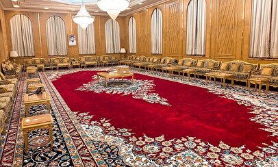 حسن روحانی متهم ردیف اول دزدیده شدن فرشهای سعدآباد! / نماینده تهران مدعی شد