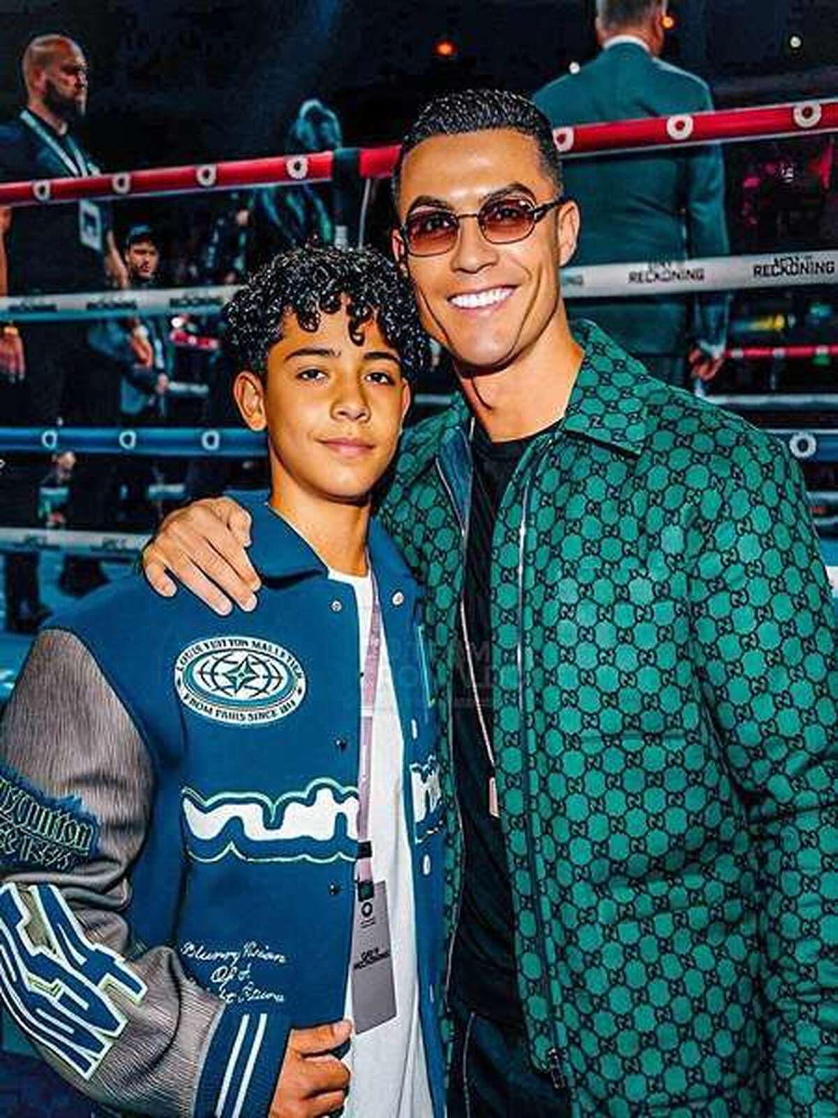 هدیه خاص رونالدو به پسرش/ژست جالب کریستیانو جونیور + عکس هدیه خاص رونالدو به پسرش/ژست جالب کریستیانو جونیور + عکس