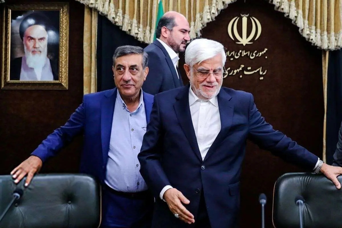 جنجال سیاسی در دولت / معاون پزشکیان در تلاش برای کنار گذاشتن عارف است؟