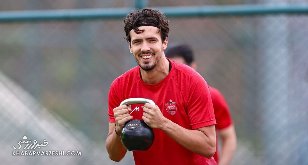 ستاره پرسپولیس دربی را از دست داد!