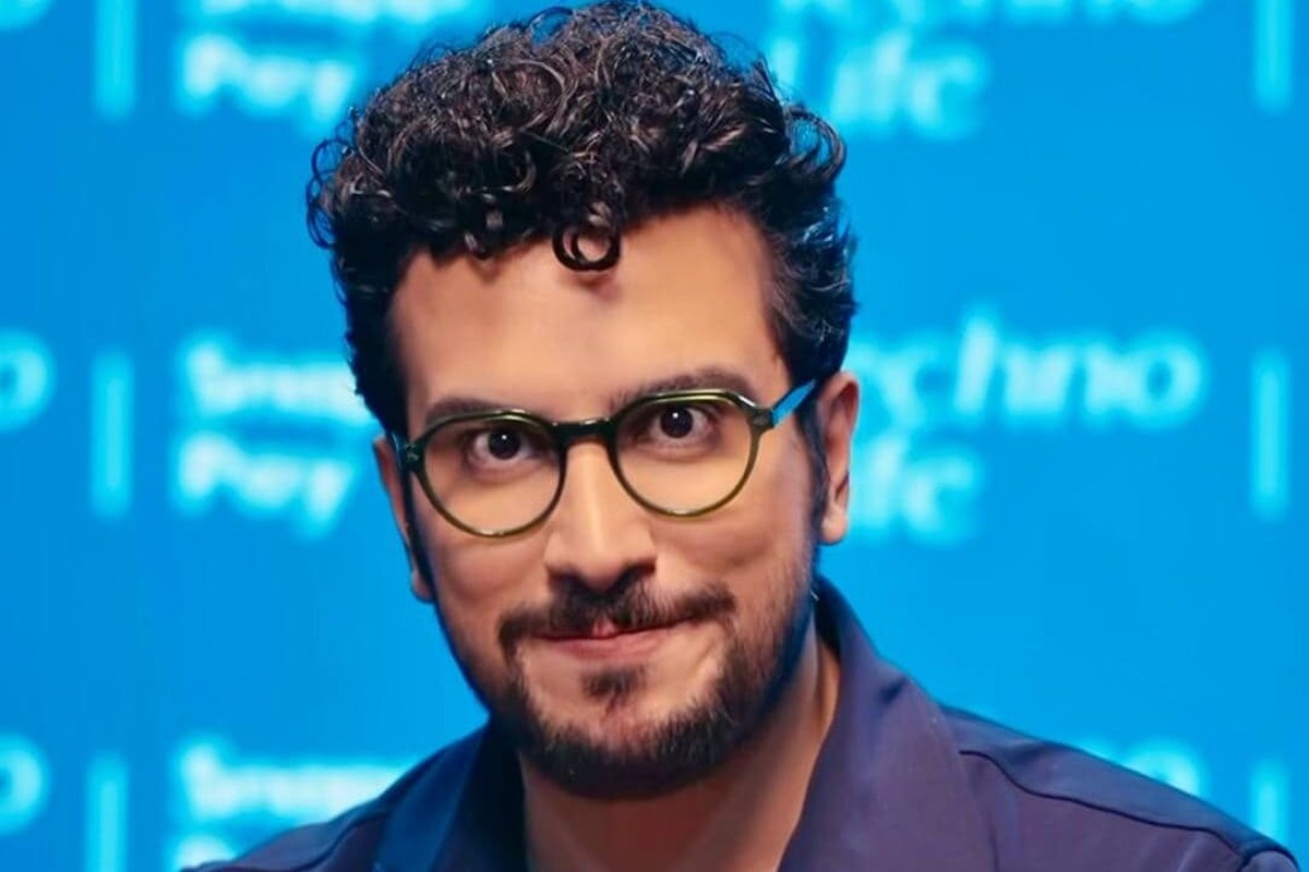 واکنش امیرحسین قیاسی به سیم کارت سفید/ ما به جای پول دارو‌های بچه هامون پول فیلترشکن میدیم؛ ما مثل هم نیستیم!