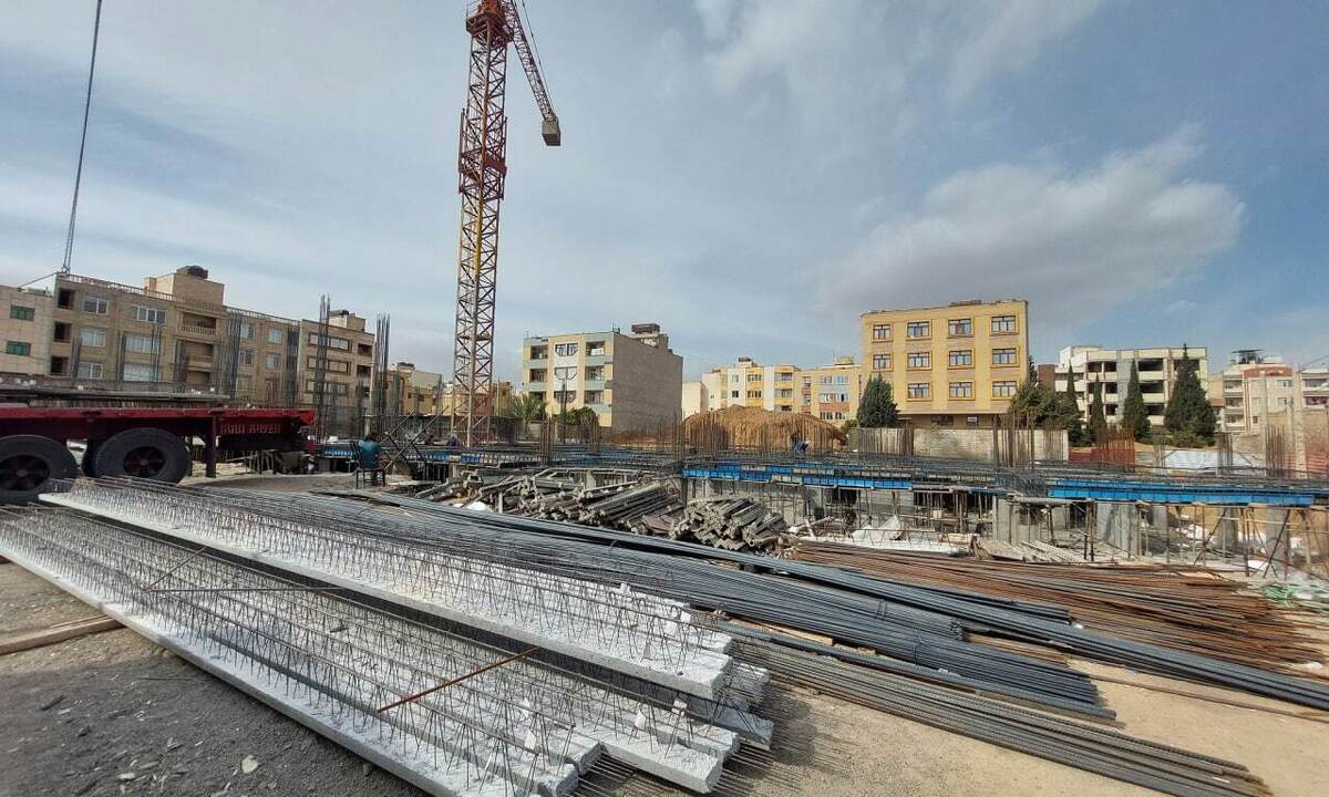 همه‌چیز درباره قیمت تیرچه پیش تنیده؛ فاکتورهایی که سازندگان معمولاً نمی‌دانند