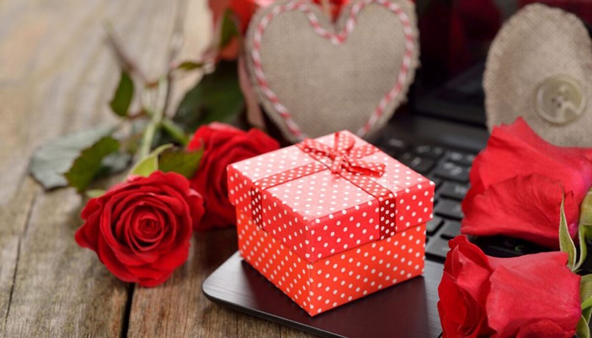 عجیب‌ترین هدیه روز زن در تهران + فیلم