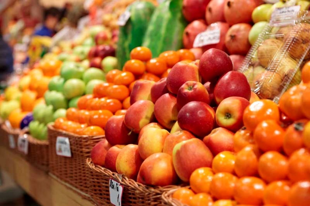 قیمت میوه و سبزیجات امروز جمعه ۲۱ آذر ۱۴۰۴/ خیار کیلویی ۹۰ هزار تومان شد