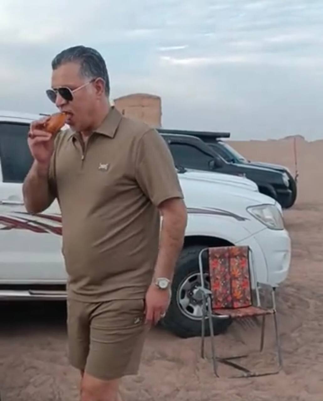 علی دایی و همسرش در تور کویر شهداد علی دایی و همسرش در تور کویر شهداد