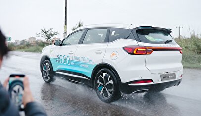 فونیکس NEV؛ پیشگام عصر جدید رانندگی پاک در ایران