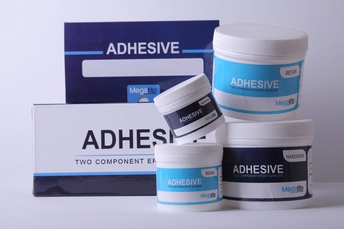 مگاتایت؛ تثبیت جایگاه برتر در بازار چسب‌های صنعتی و ساختمانی