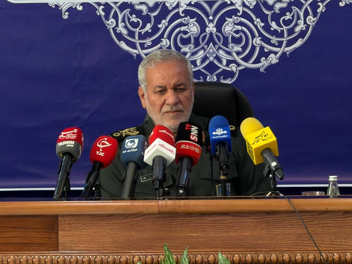 قرارگاه خاتم بازوی اجرایی همه دولت‌ها برای خدمت به مردم است/نقش قرارگاه خاتم در مهار تنش‌های آب، برق و توسعه مترو