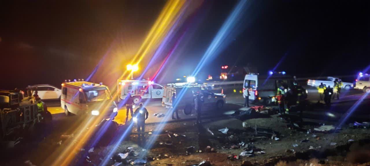 آخرین آمار قربانیان حادثه جاده نطنز-اصفهان+ فیلم آخرین آمار قربانیان حادثه جاده نطنز-اصفهان+ فیلم