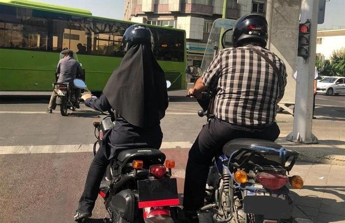 تصمیم دولت درمورد موتورسواری زنان/ معاون پزشکیان: این یک مطالبه سیاسی نیست