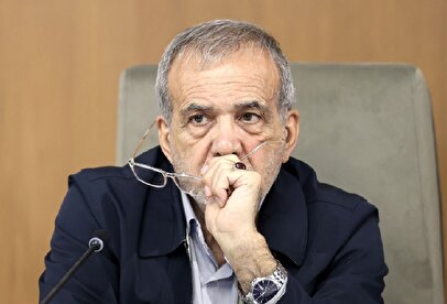 قیمت طلا و دلار پرواز کرد / آقای پزشکیان چه می‌کنید؟