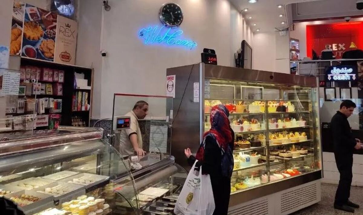 فروش شیرینی در آستانه یلدا نصف شد/ افزایش ۳ برابری قیمت تخم مرغ و روغن