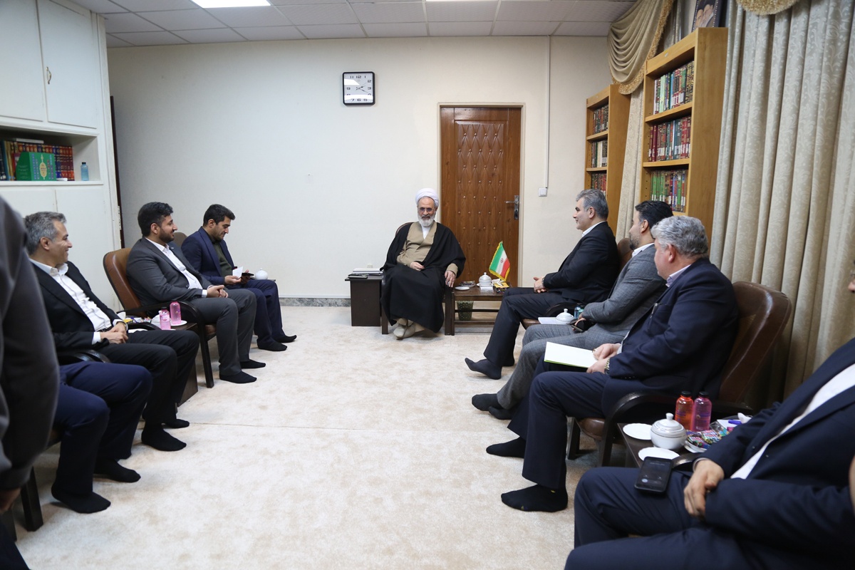 بانک قرض الحسنه مهر ایران در حال تولید یک الگوی عملی از بانکداری مردمی ، فریادرسی اجتماعی و خدمت رسانی واقعی است