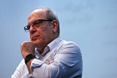 هشدار عباس عبدی درمورد رواج فساد و زیرمیزی/ در واکنش به قیمت‌گذاری دستوری در حوزه درمان