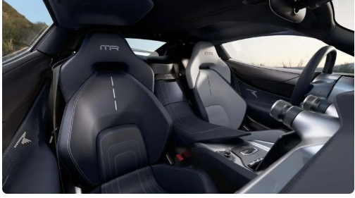 نِوِرا R ریماک، فراتر از خودرو / مالکیت همراه با قدرت تصمیمسازی نِوِرا R ریماک، فراتر از خودرو / مالکیت همراه با قدرت تصمیمسازی