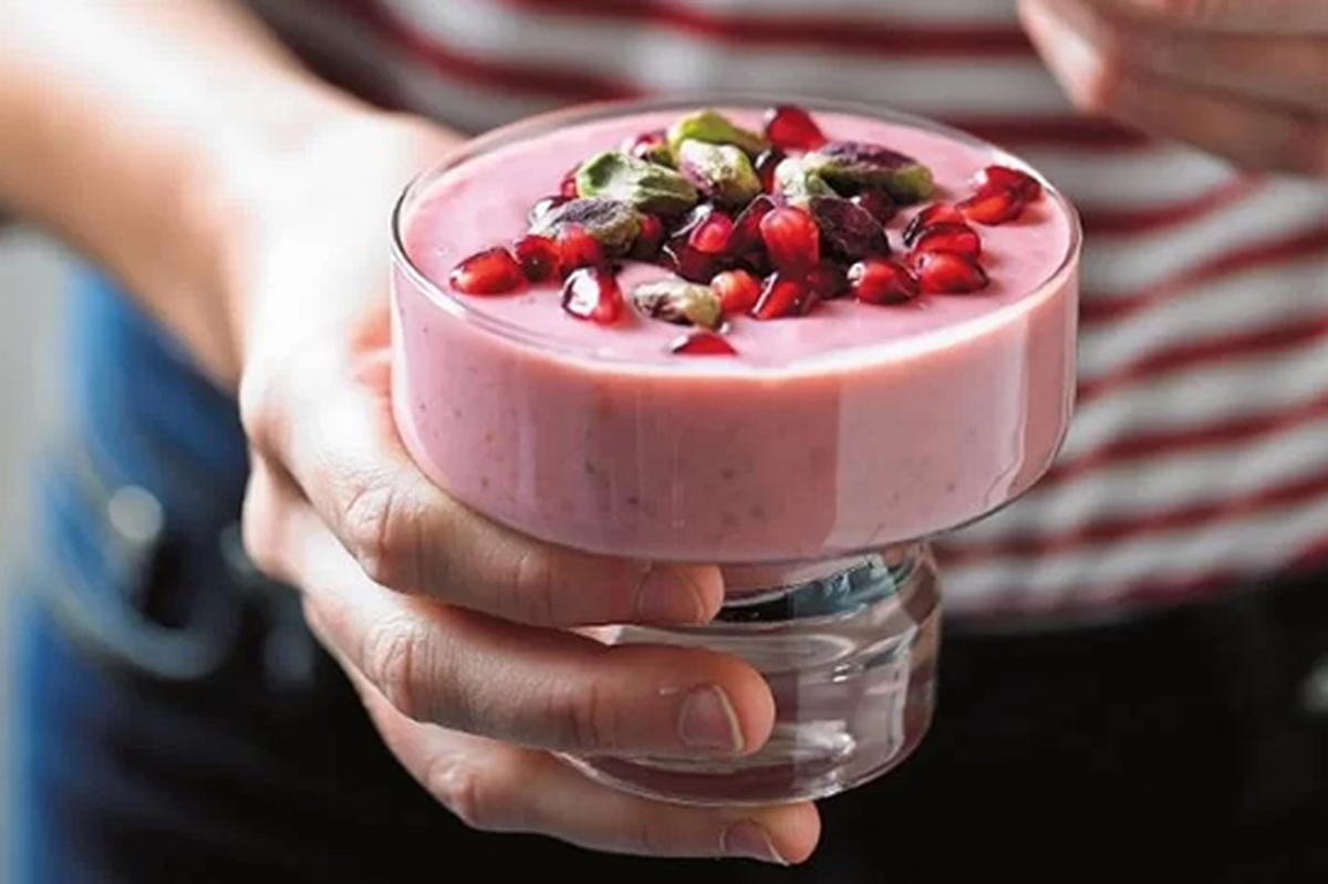 طرز تهیه موس انار لطیف‌ترین دسر پاییزی فقط در نیم ساعت