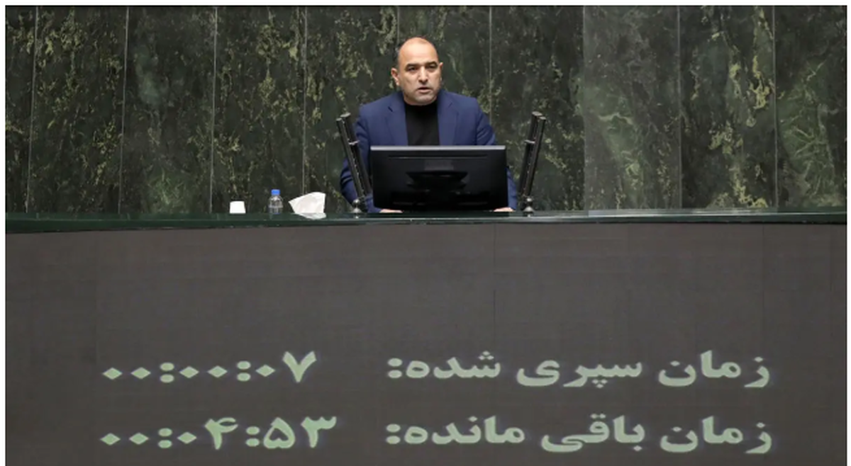 انتقاد تند نماینده گنبدکاووس از گرانی بنزین و کیفیت خودروها