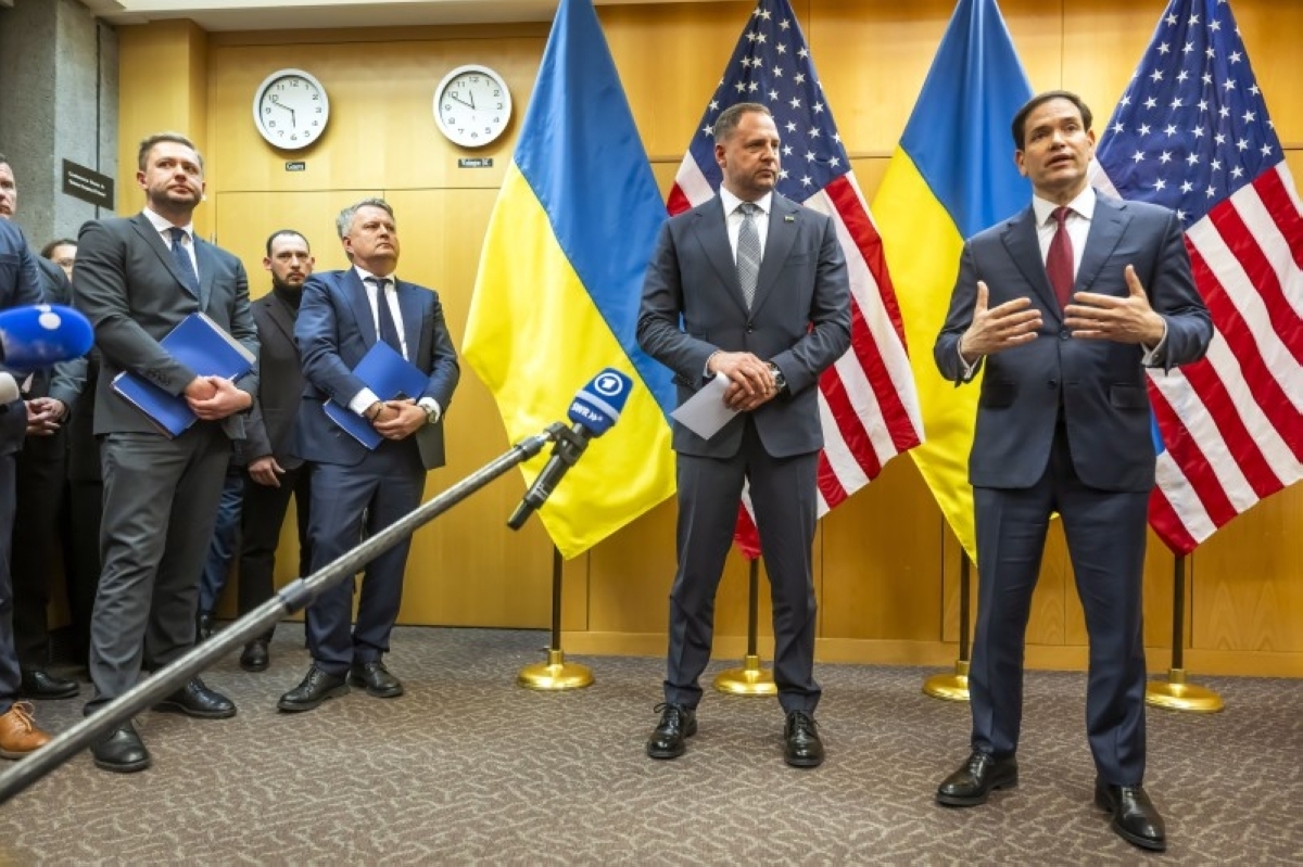 مذاکرات آتش‌بس اوکراین با طرح جدید آمریکا و اروپا؛ مسیر صلح یا بن‌بست جدید؟