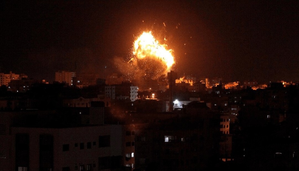 فوری/ حملات تازه اسرائیل آغاز شد؛ عملیات ترکیبی و بمباران از هوا، زمین و دریا