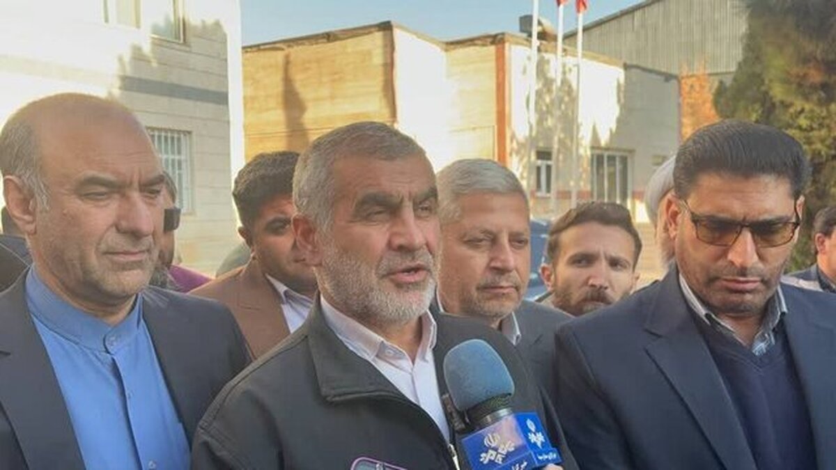 تسهیلات میلیاردی به سادگی پرداخت می‌شود سختگیری‌ها یرای وام‌های کوچک است