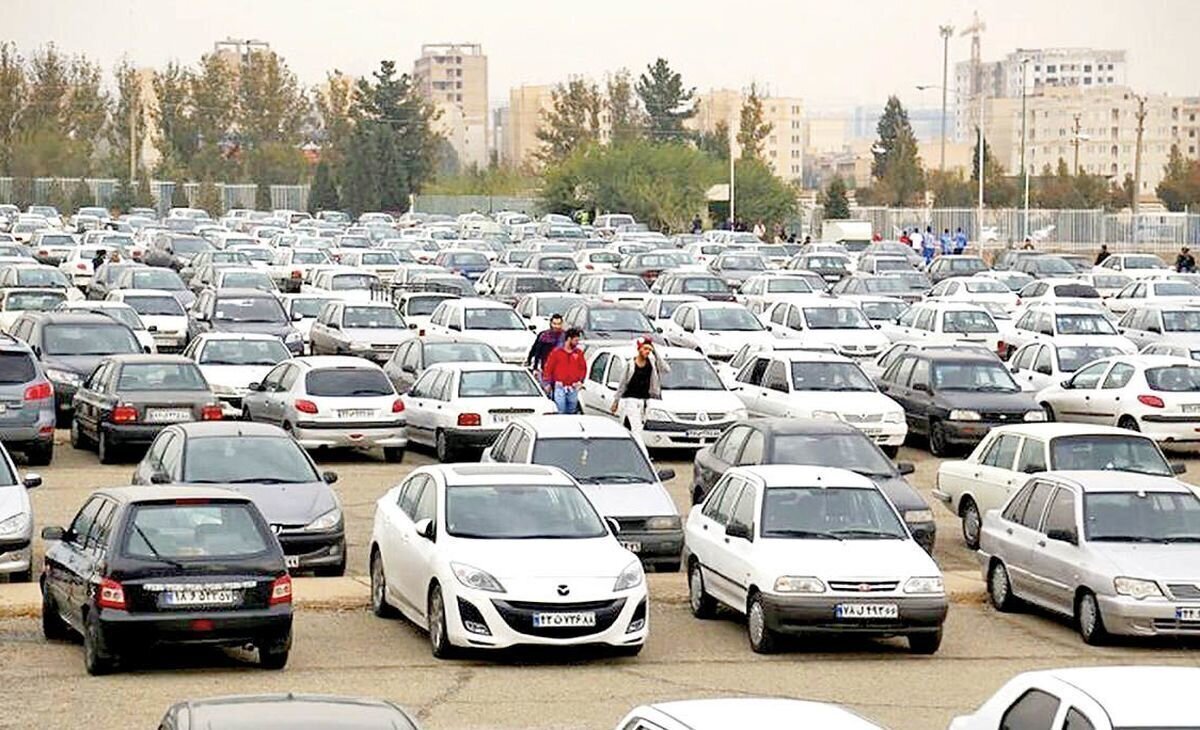 بازار خودرو بعد از ۴۰ روز جنگ/ قیمت‌ها می‌ریزد یا بالا می‌رود؟