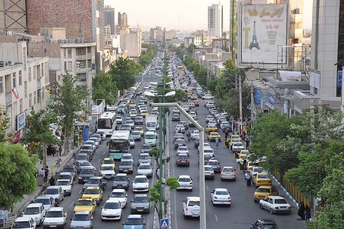 تغییر اسم خیابان معروف تهران به نام شهید خامنه‌ای