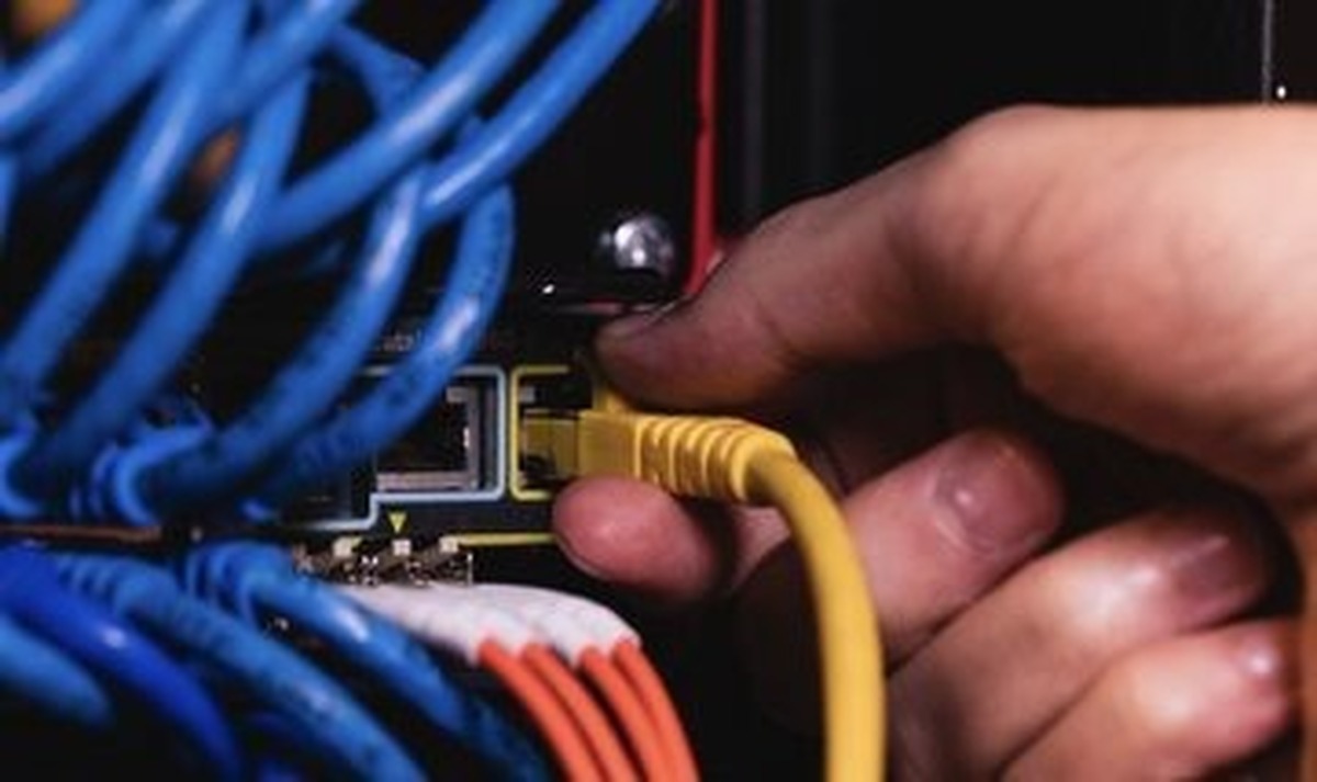 فروش اینترنت بدون فیلتر در فضای مجازی / اینترنت پرو چیست؟