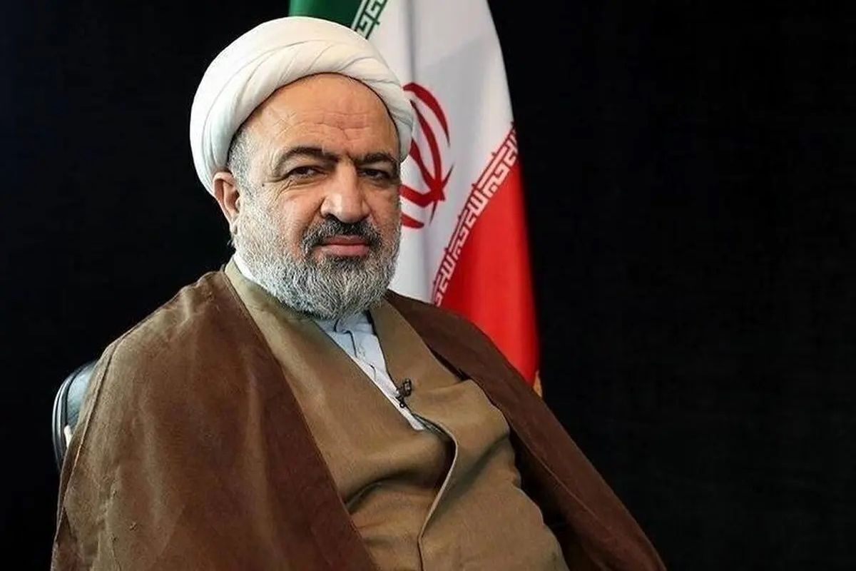پاسخ عجیب رسایی به سوال مجری/ خودت چرا اینترنت آزاد داری؟ + فیلم