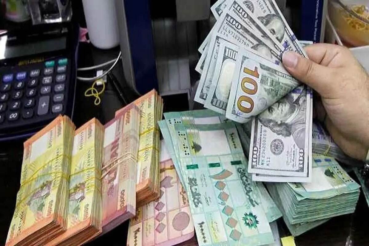 قیمت دلار بازار آزاد ۲ هزار تومان کاهش یافت / اعلام آخرین قیمت انواع ارز امروز ۲۳ اردیبهشت ۱۴۰۵ + جدول