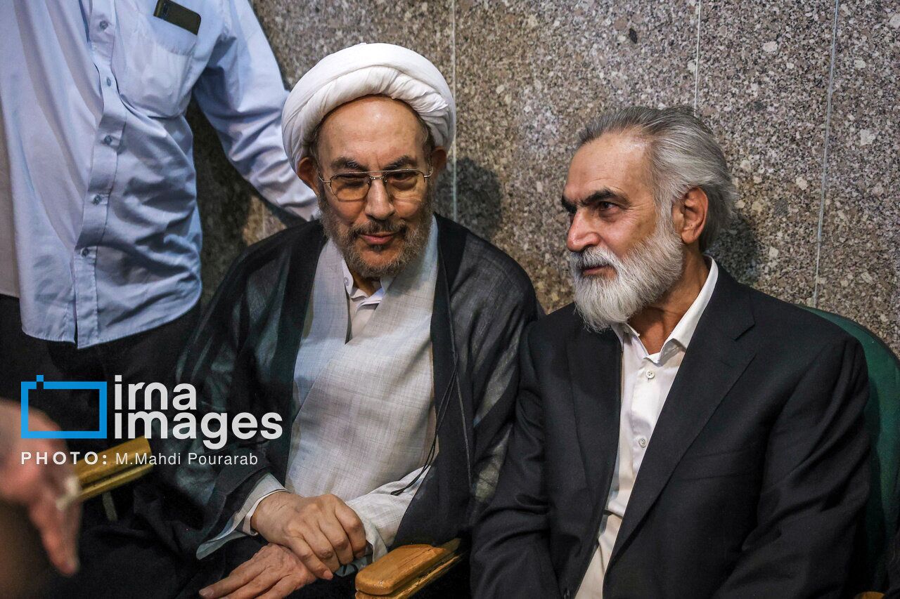 تغییر چهره برادر حسن روحانی خبرساز شد + عکس تغییر چهره برادر حسن روحانی خبرساز شد + عکس