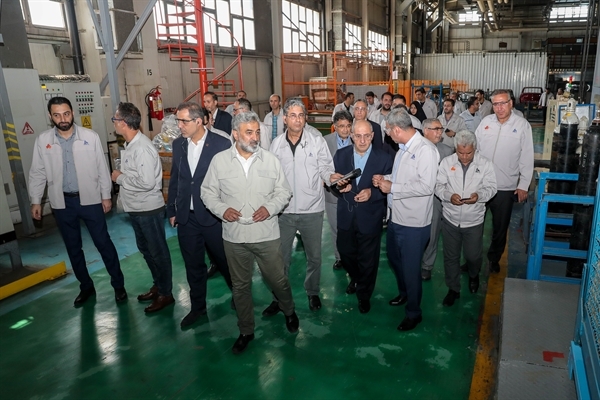 آمادگی بانک پارسیان برای حمایت از توسعه محصولات پارس خودرو آمادگی بانک پارسیان برای حمایت از توسعه محصولات پارس خودرو