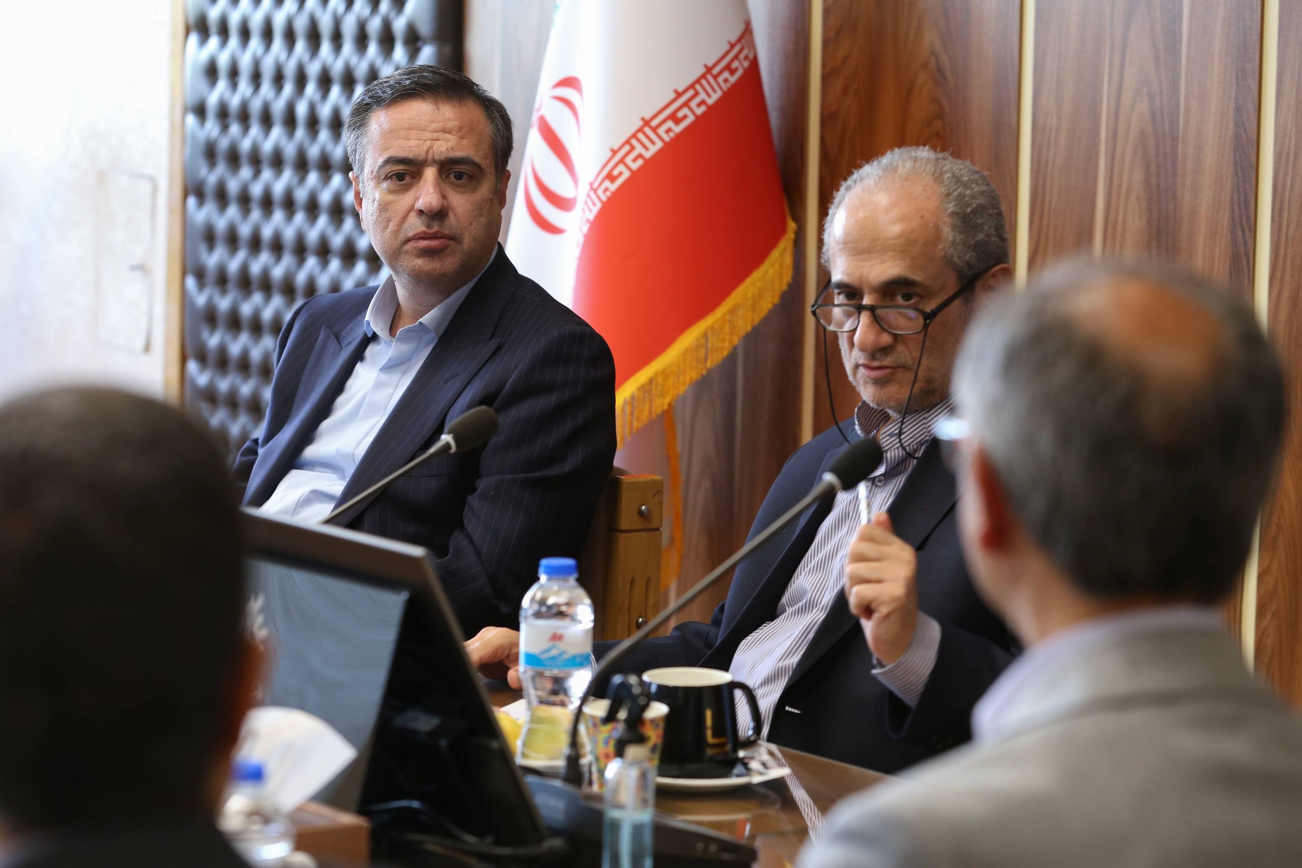 پیشگامی بانک صادرات ایران در بازسازی اکوسیستم دانشبنیان؛ حمایت راهبردی از آموزش عالی و پیوند دانشگاه، صنعت و اقتصاد در دوران پساجنگ/ تأکید قربان اسکندری بر توسعه آموزش عالی در دوران پساجنگ با رویکرد حمایت بانکی از اقتصاد دانشبنیان و فناوری پیشگامی بانک صادرات ایران در بازسازی اکوسیستم دانشبنیان؛ حمایت راهبردی از آموزش عالی و پیوند دانشگاه، صنعت و اقتصاد در دوران پساجنگ/ تأکید قربان اسکندری بر توسعه آموزش عالی در دوران پساجنگ با رویکرد حمایت بانکی از اقتصاد دانشبنیان و فناوری