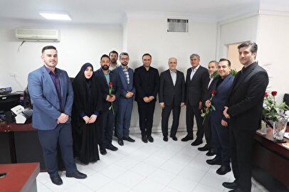 بازدید سرزده مدیر موسسه اعتباری ملل از مدیریت امور روابط عمومی