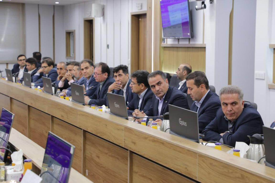 شکوفایی ظرفیتهای توسعهای استان مرکزی با حمایت بانک رفاه کارگران شکوفایی ظرفیتهای توسعهای استان مرکزی با حمایت بانک رفاه کارگران