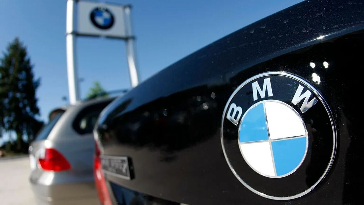 بازار جهانی خودرو لرزید/ سهام BMW در پایین‌ترین سطح ۵ سال اخیر