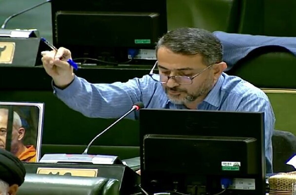 ماجرای انتقال یک پیام از واسطه‌های امین رهبری / زارعی مدعی تذکر یک مقام عالی‌رتبه به مفسران حزبی شد