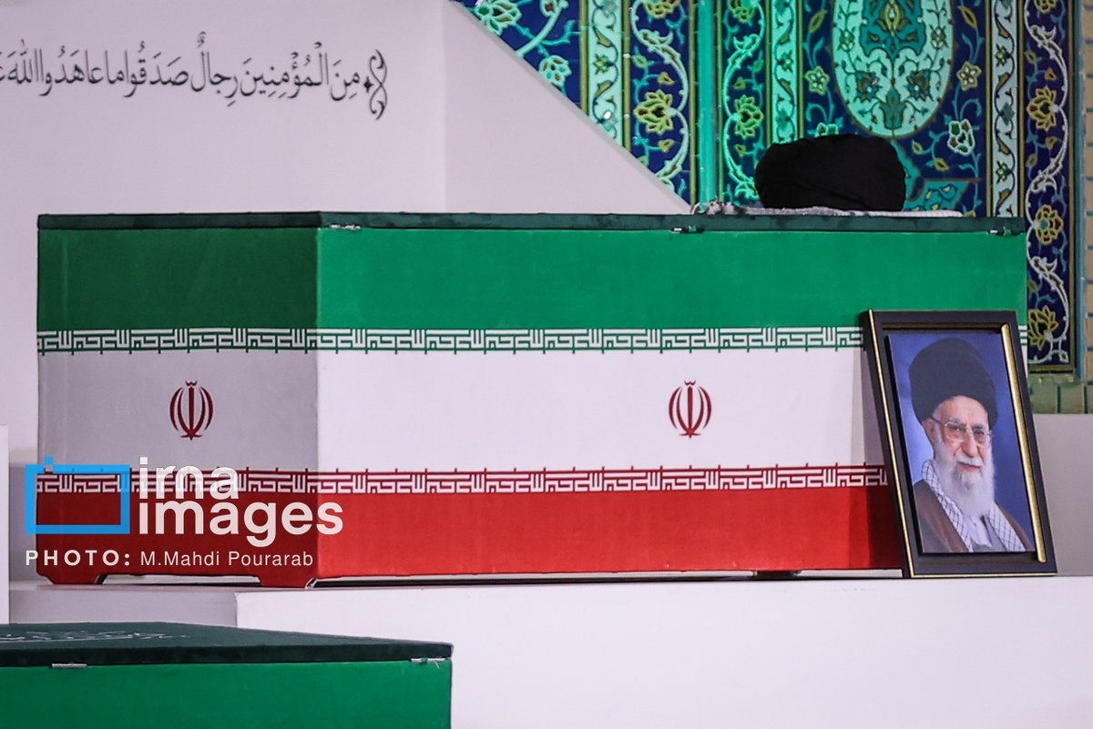 مصلای تهران به قُرُق زائران درآمد + عکس